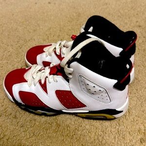 Air Jordan Retro 6 Size- 4.5Y